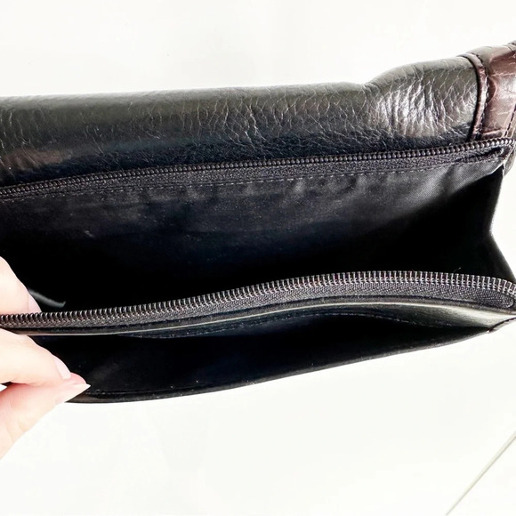 Brighton Leather WOC Black Faux Crocodile Cross Body Adjustable Strap Pockets - Picture 8 of 14